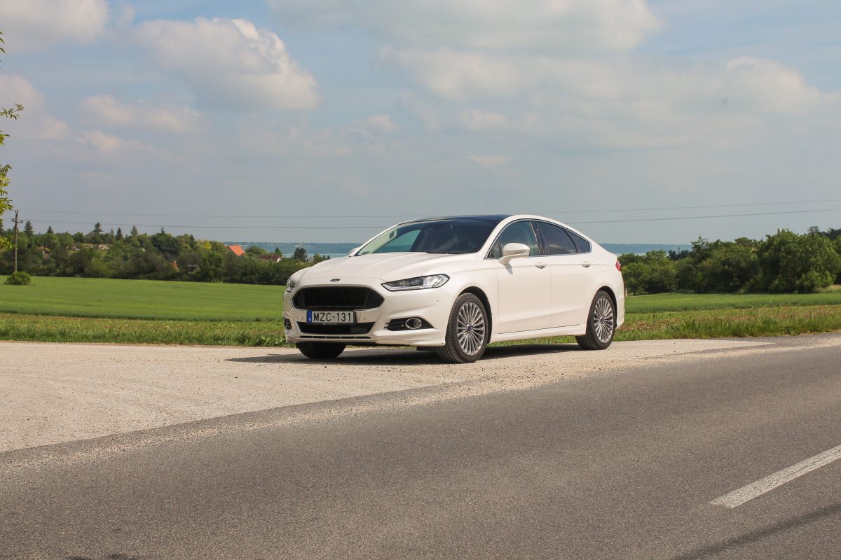 FORD MONDEO