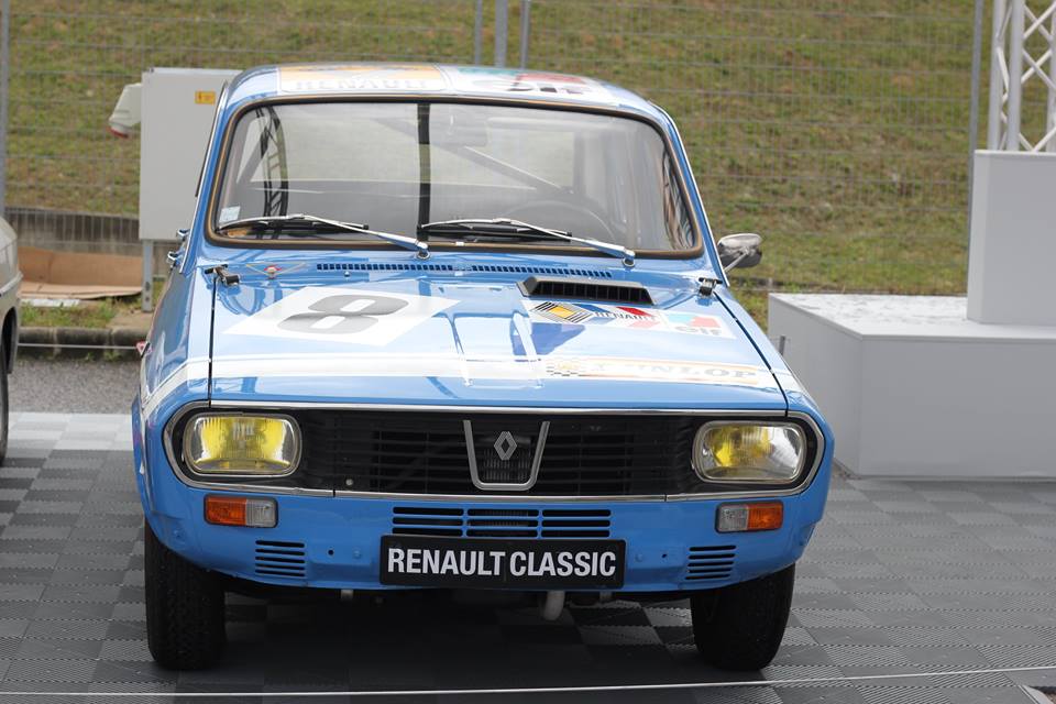 RENAULT