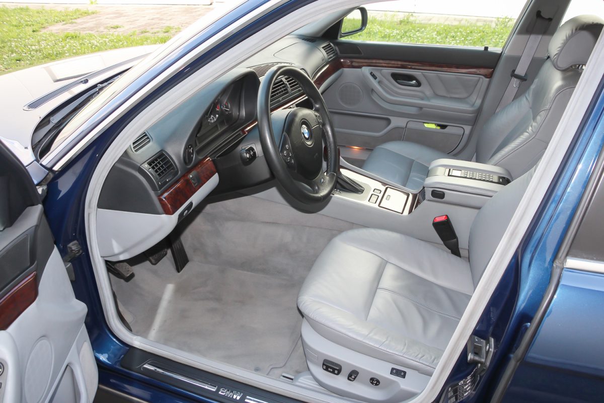 BMW