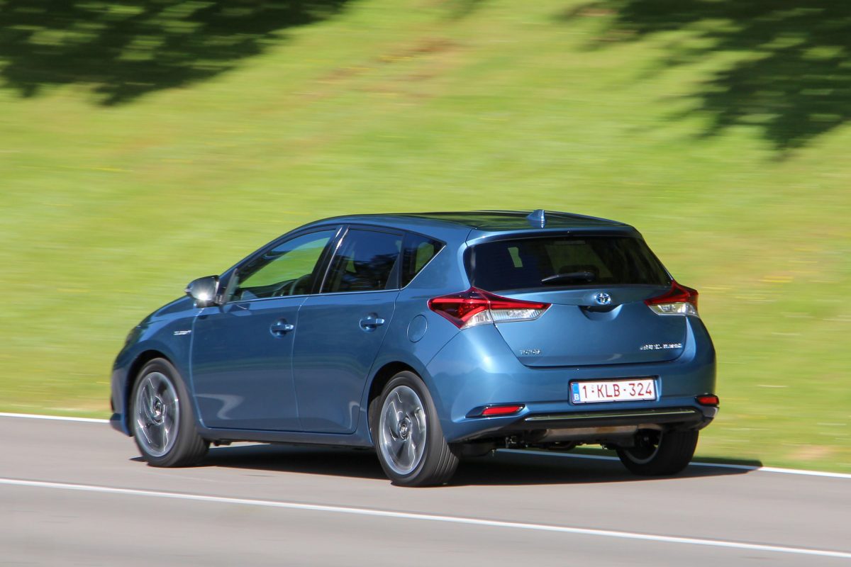 TOYOTA AURIS