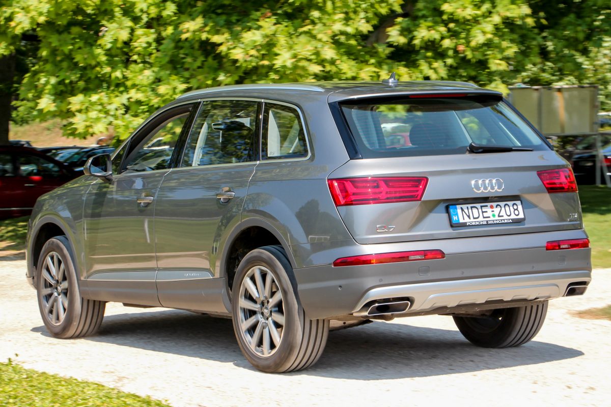AUDI Q7