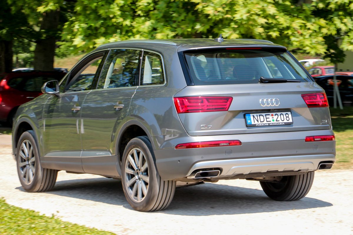 AUDI Q7