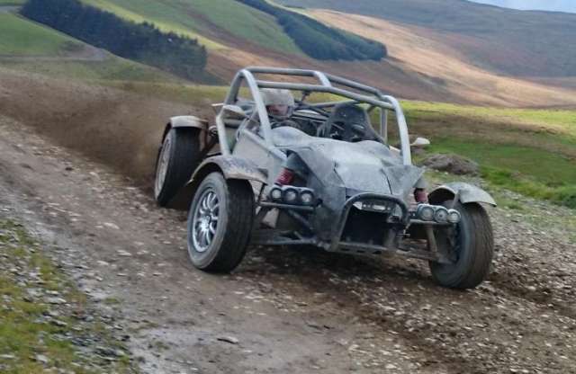 Akcióban az Ariel izom buggyja