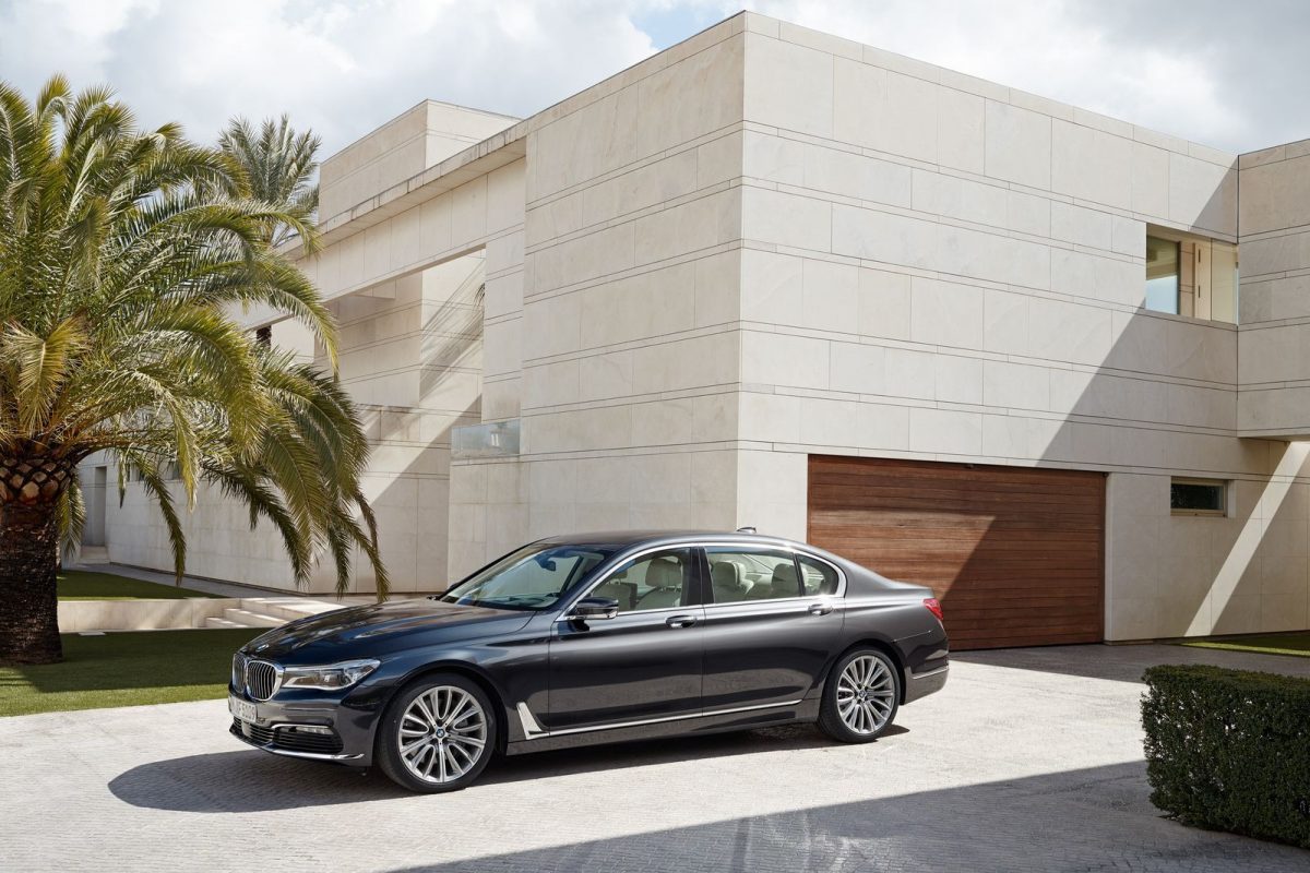 BMW 7-ES SOROZAT