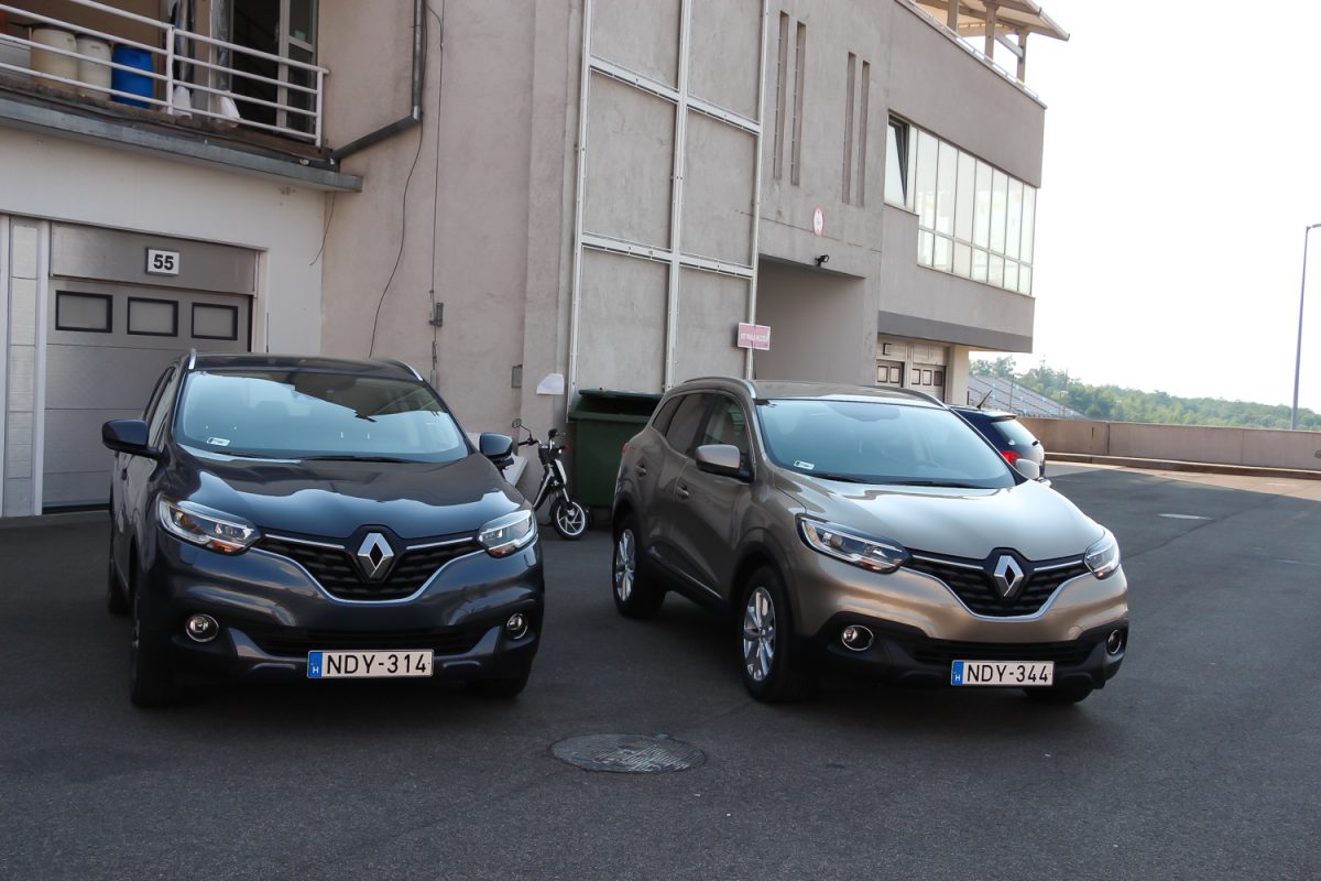 RENAULT
