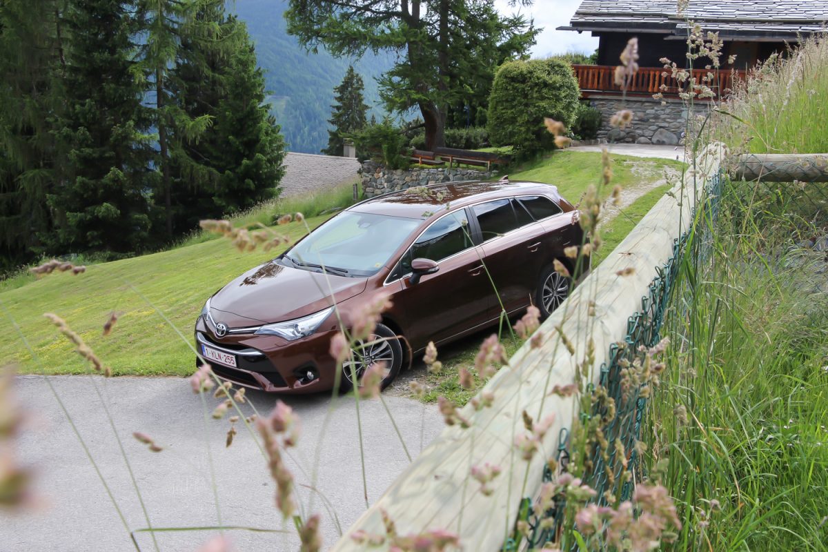 TOYOTA