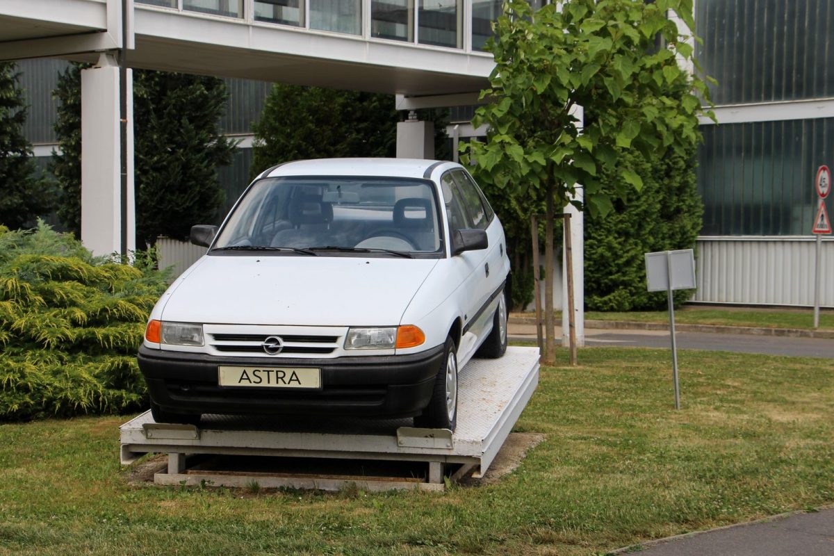 OPEL