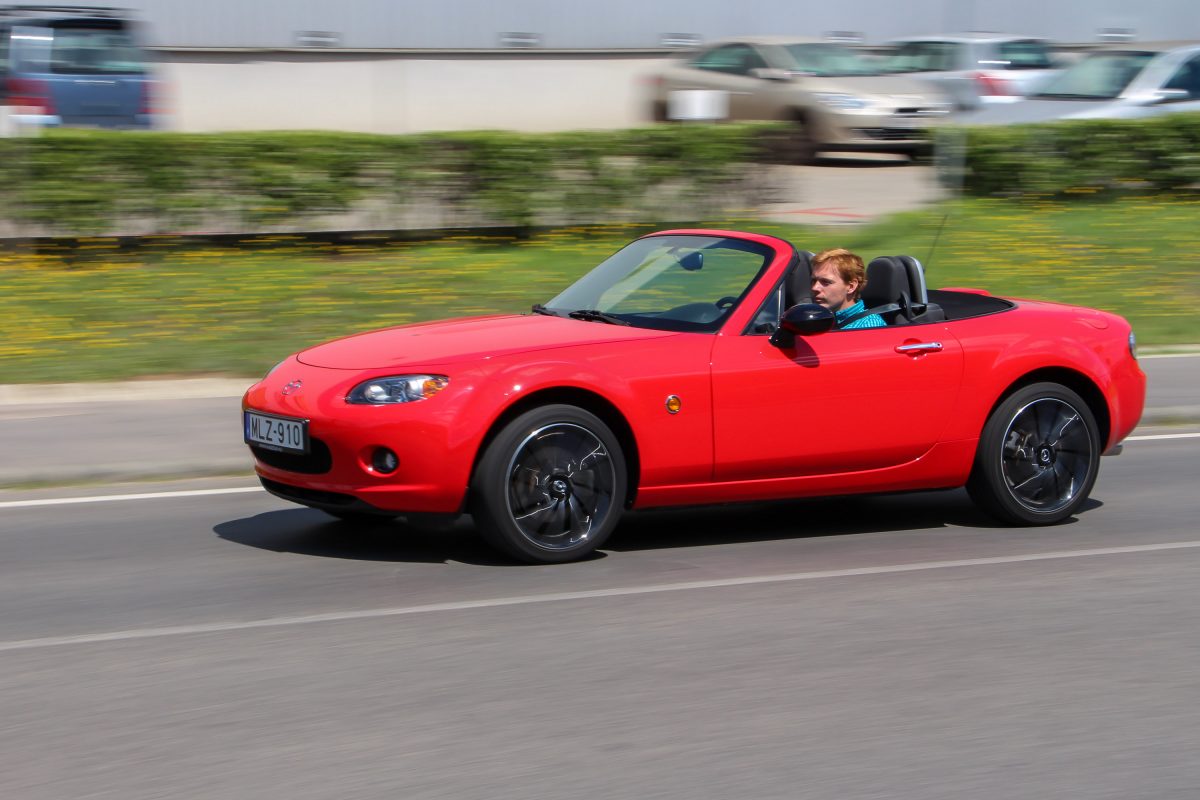 MAZDA MX-5