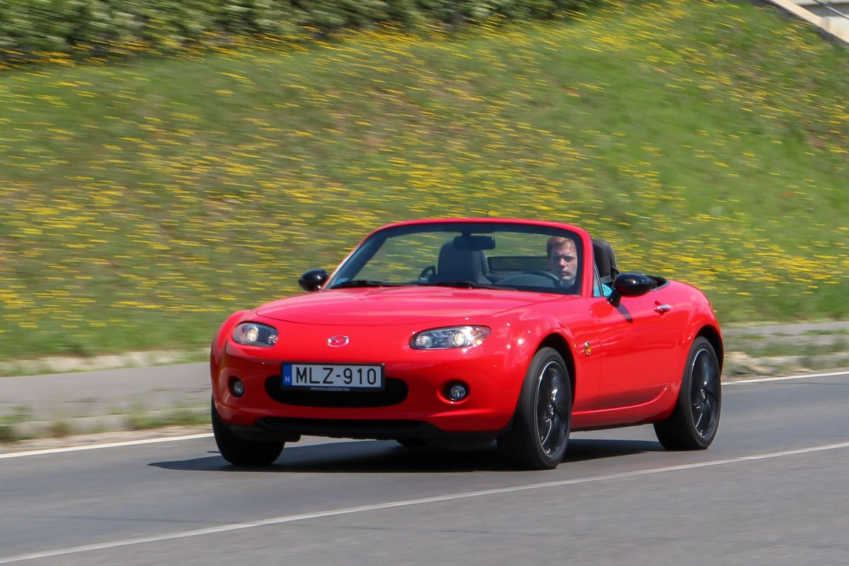 MAZDA MX-5