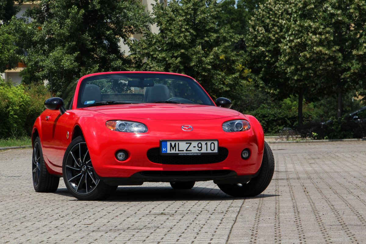 MAZDA MX-5