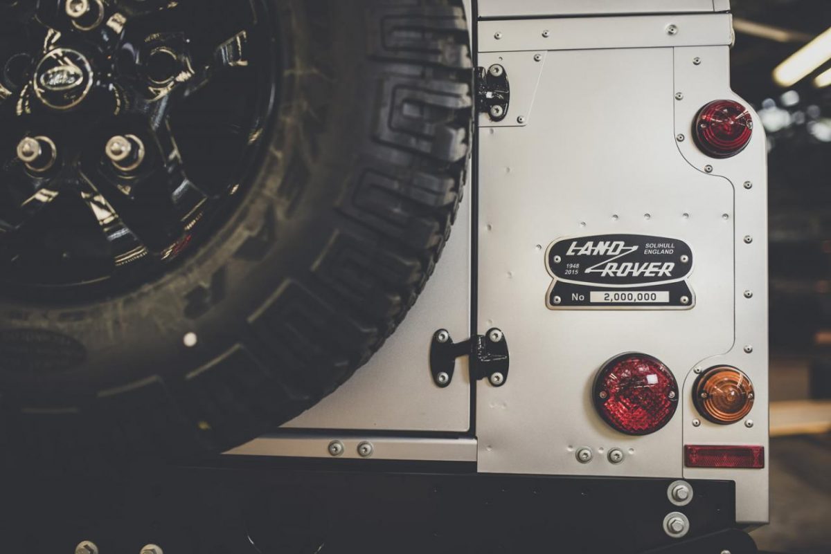 LAND ROVER