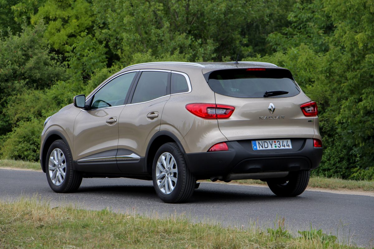 RENAULT