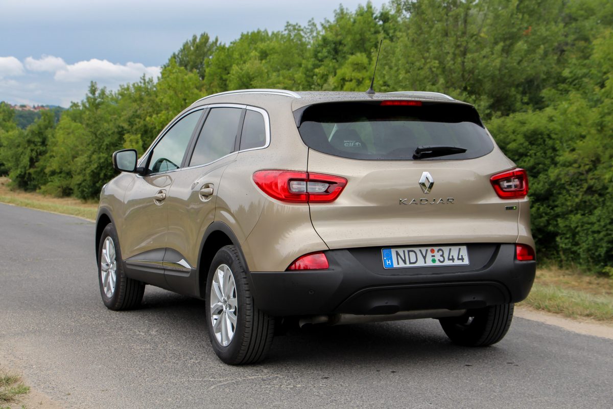 RENAULT