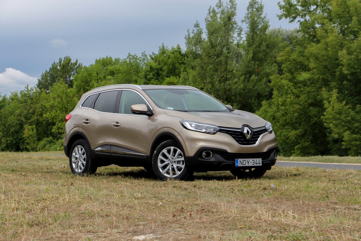 RENAULT