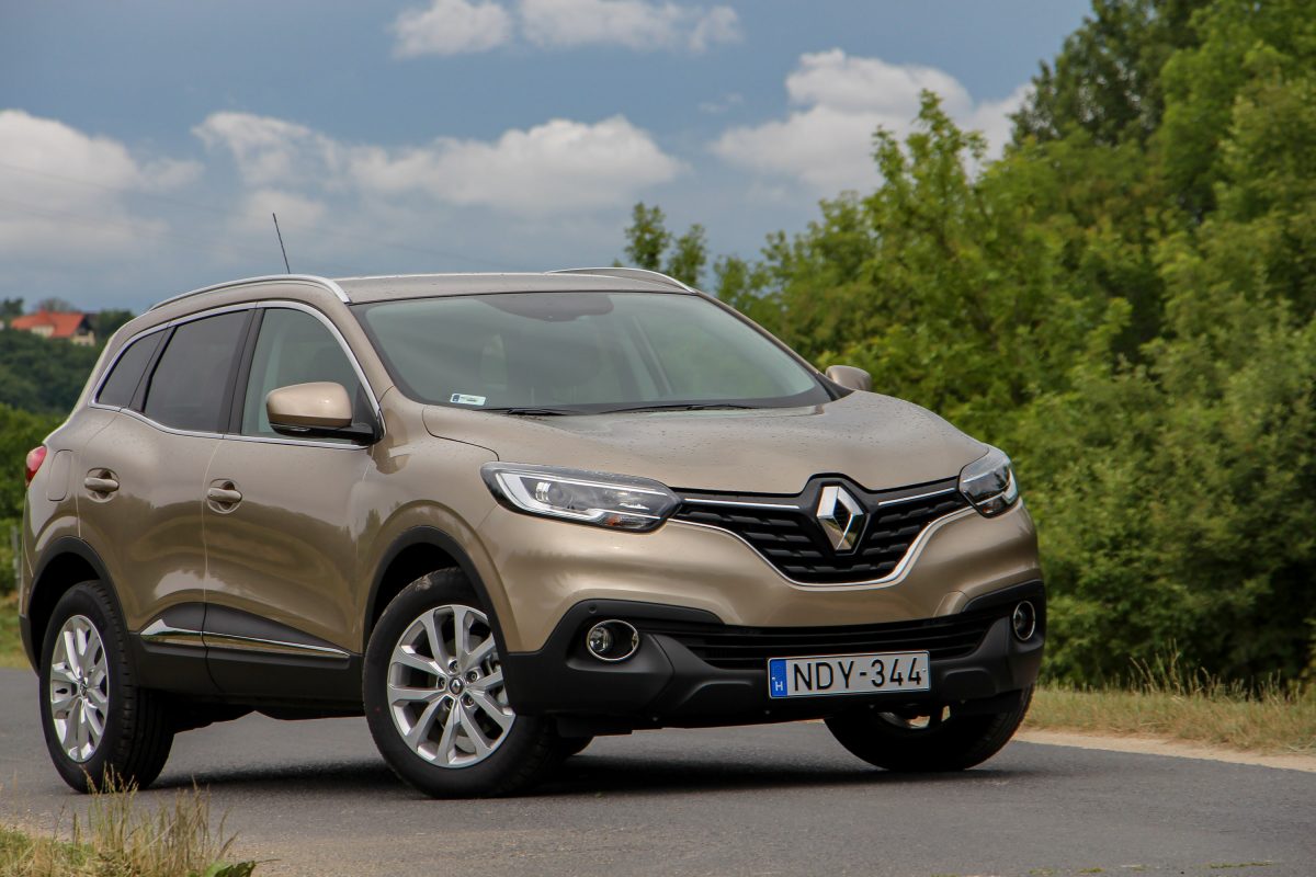 RENAULT
