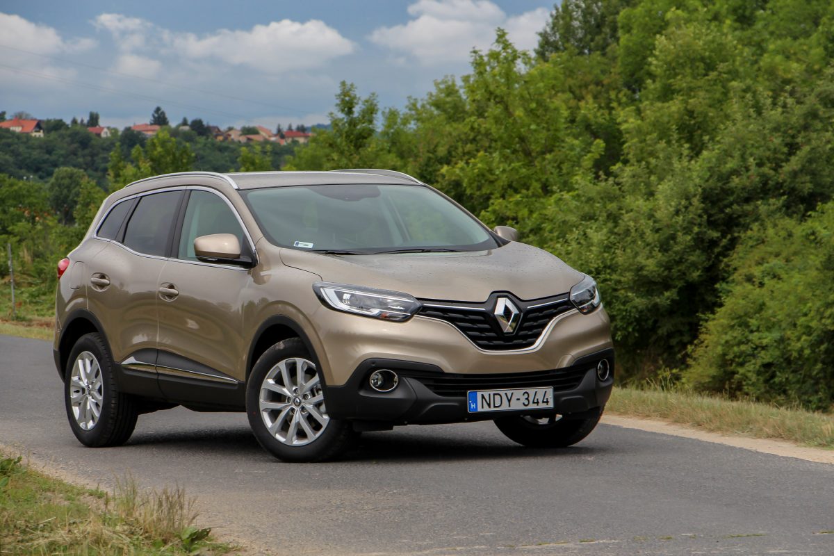 RENAULT