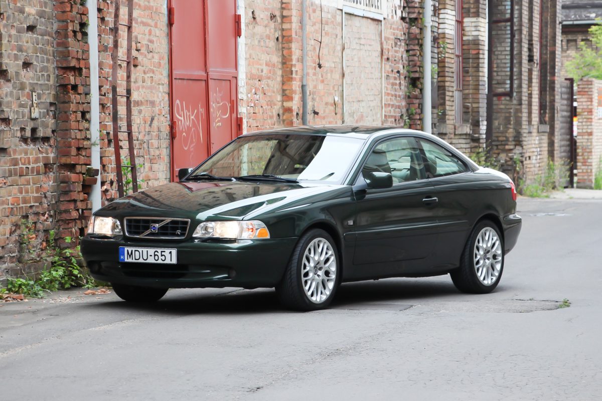 VOLVO