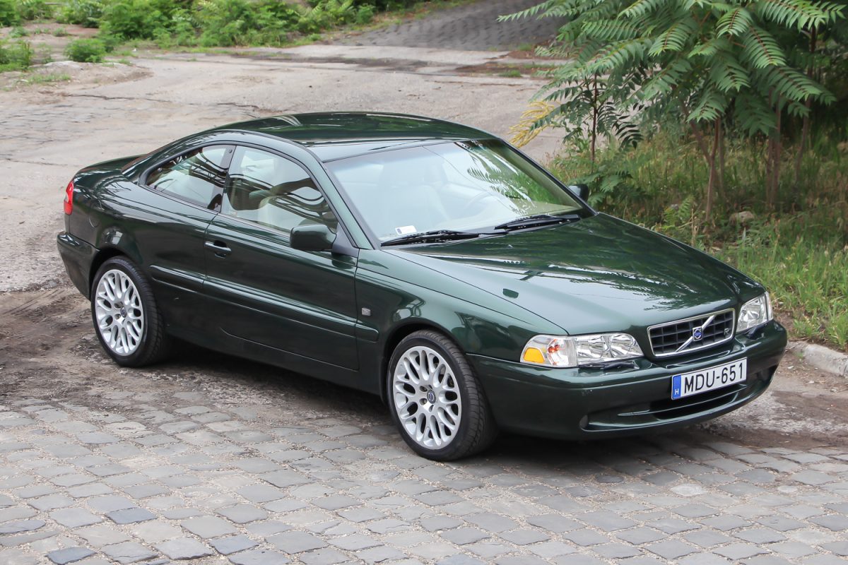 VOLVO