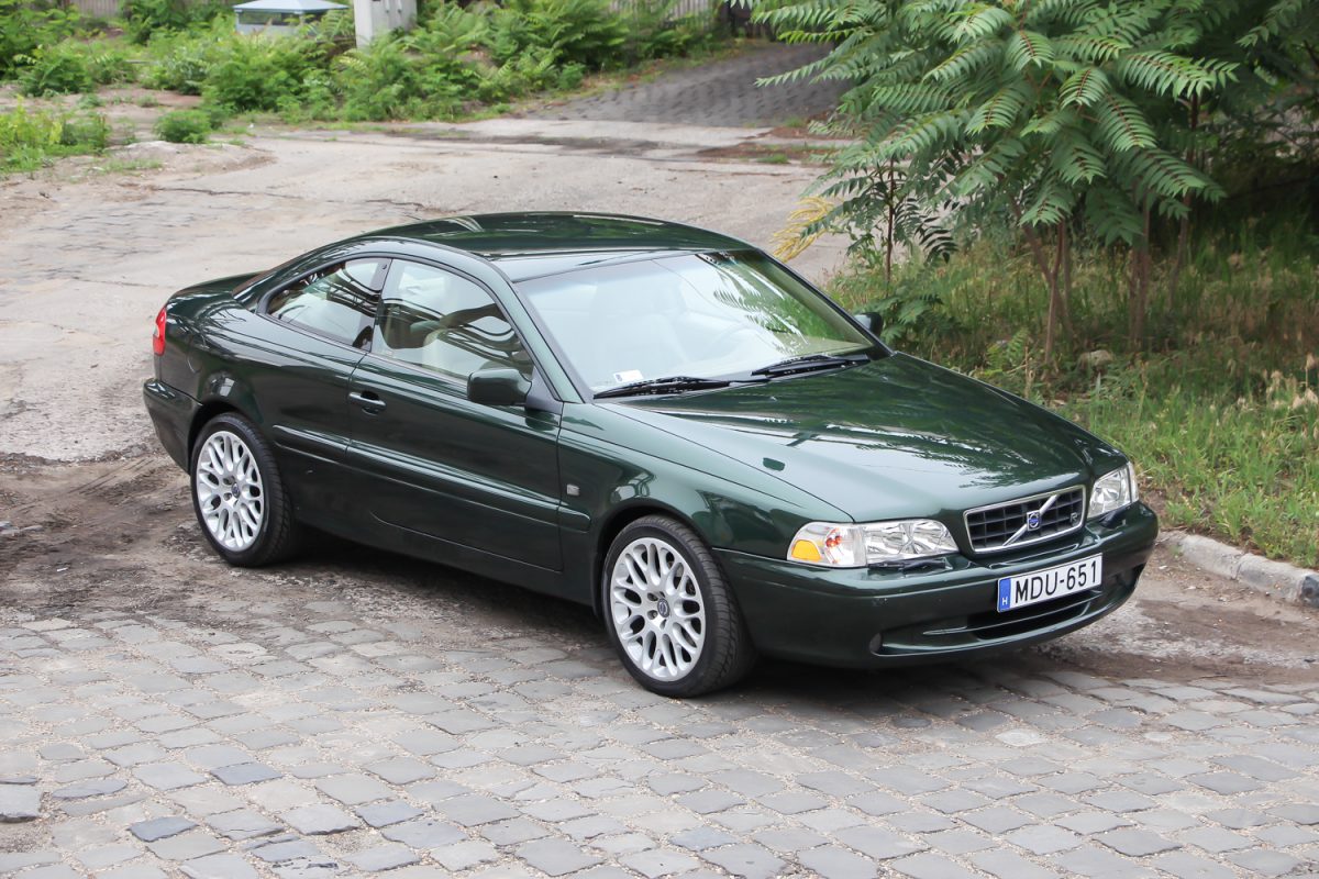 VOLVO