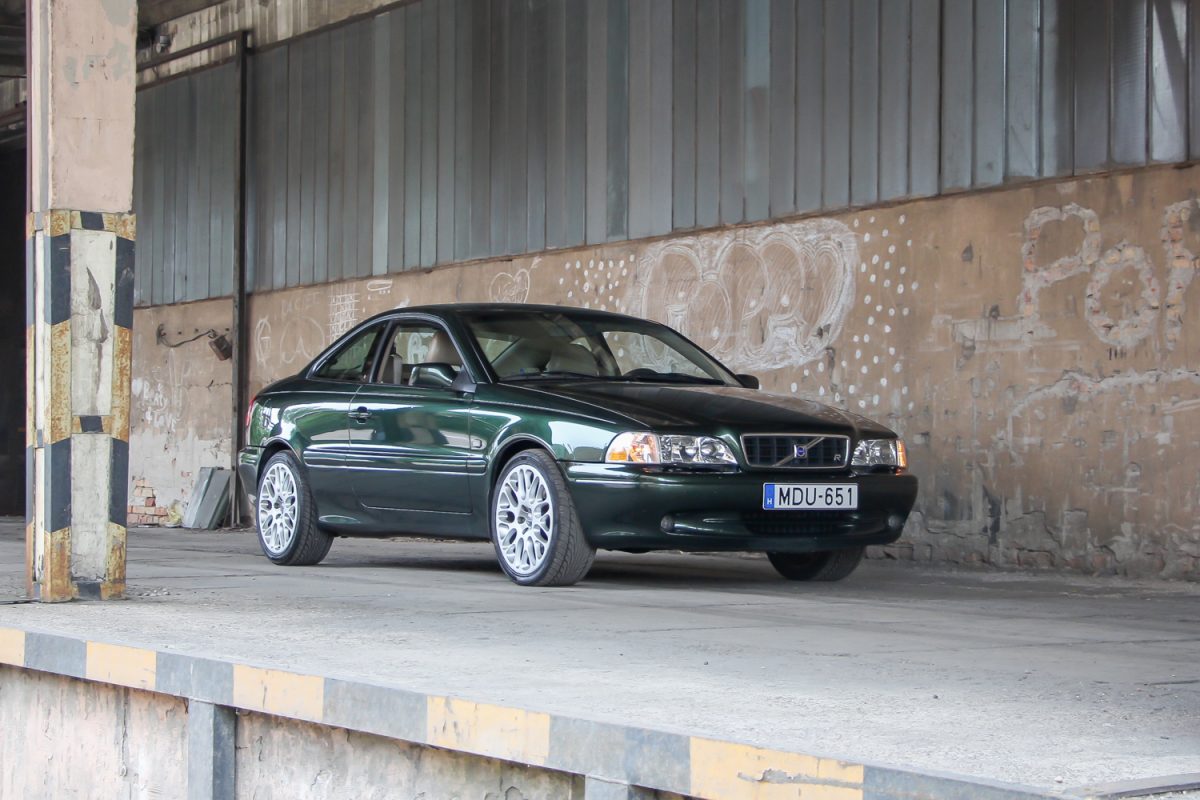VOLVO