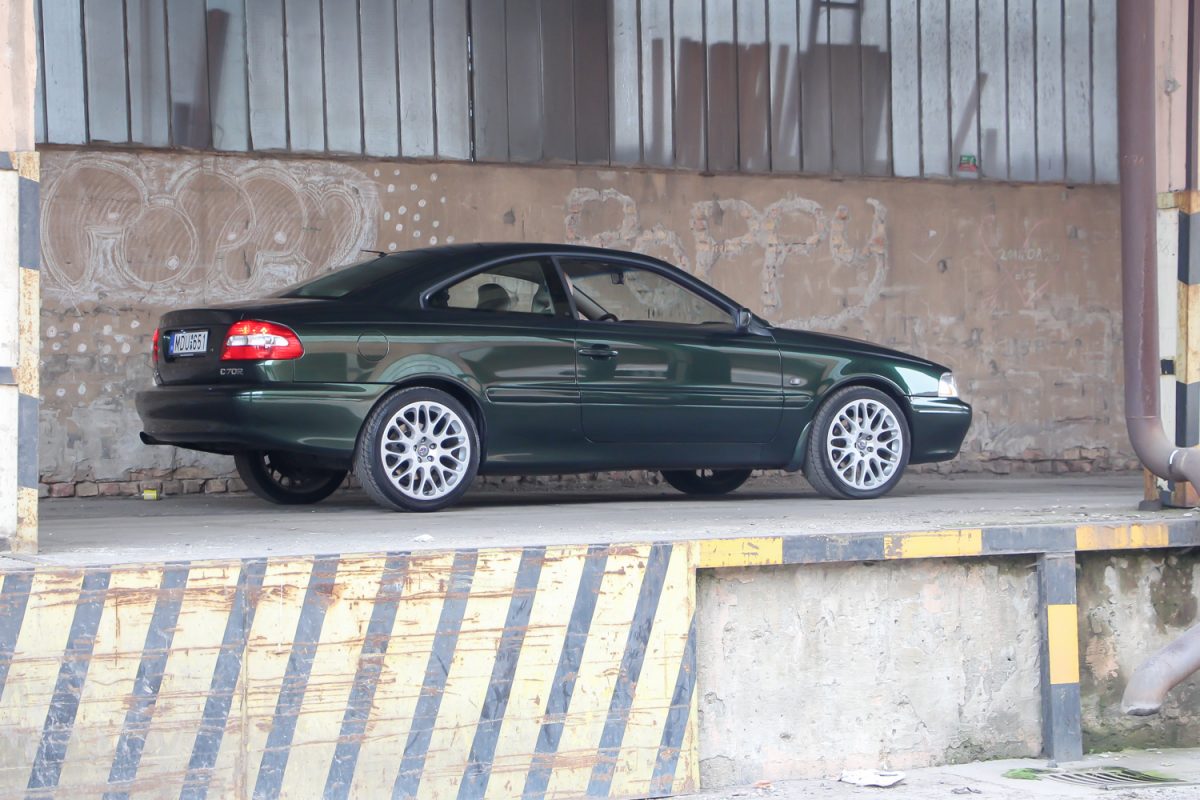 VOLVO