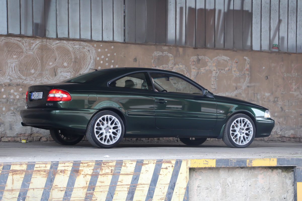 VOLVO