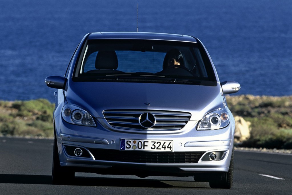 MERCEDES-BENZ