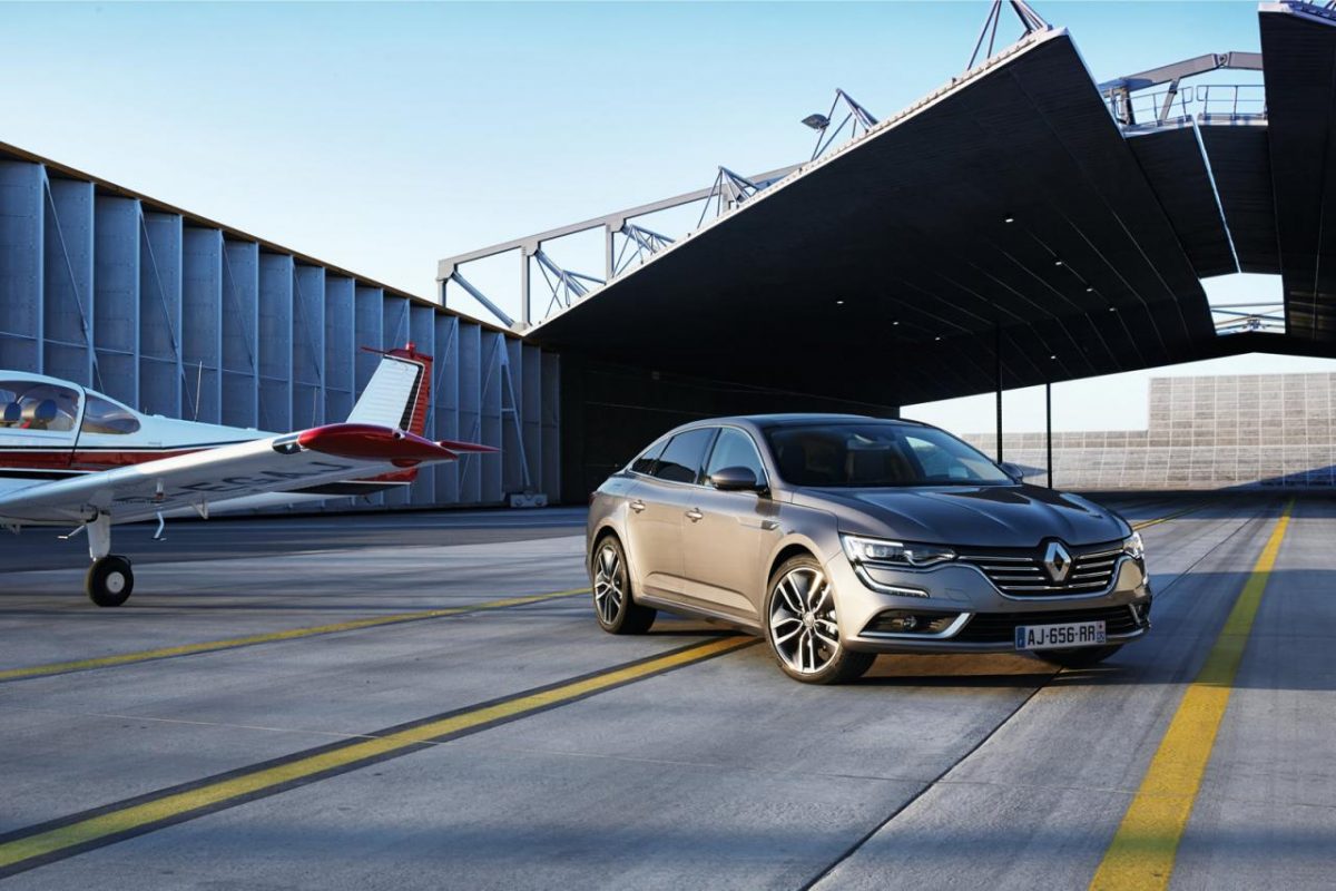 RENAULT