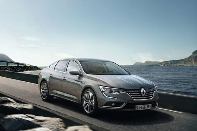 RENAULT