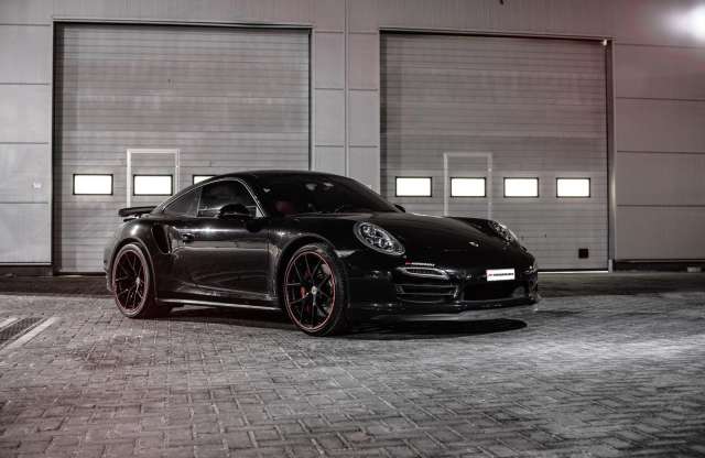 Plusz 150 lóerőt dobtak a Porsche 911 Turbóra