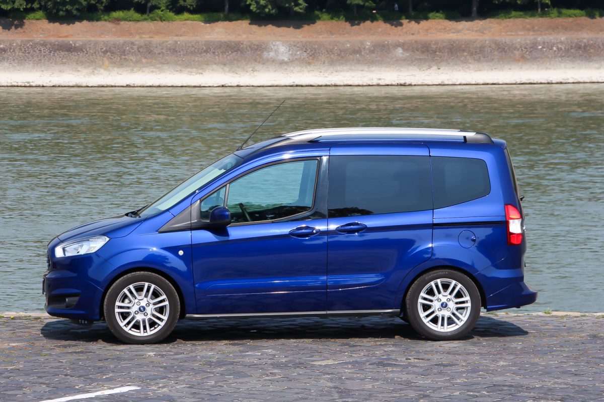 FORD