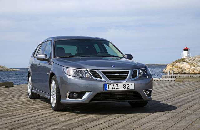 Ismét gyárt a Saab, kemény 100 autót