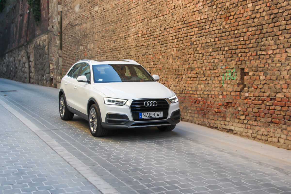AUDI