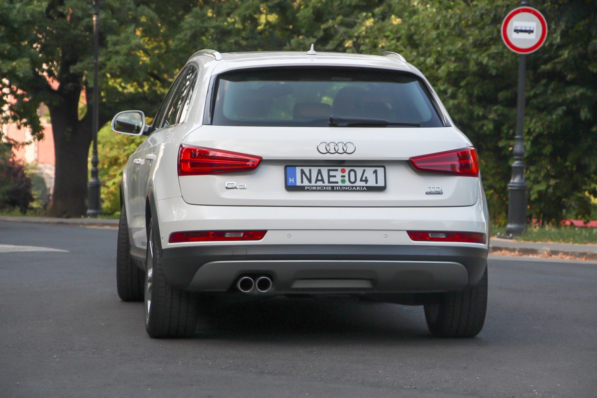AUDI
