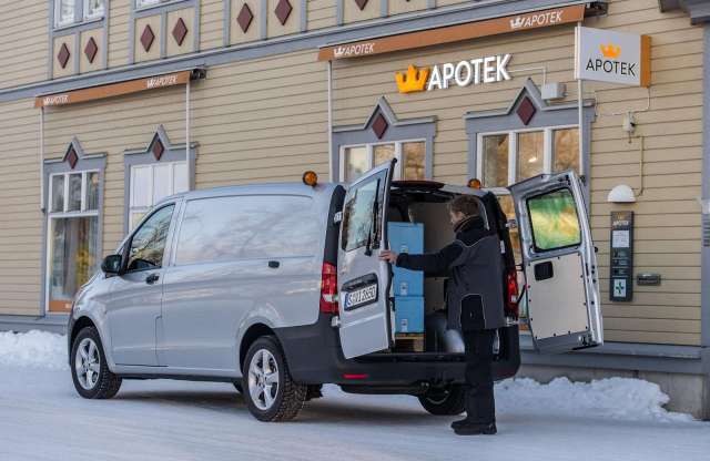 Munka a hegyen: itt a Mercedes-Benz Vito 4x4