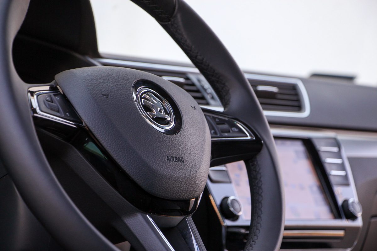 SKODA SUPERB