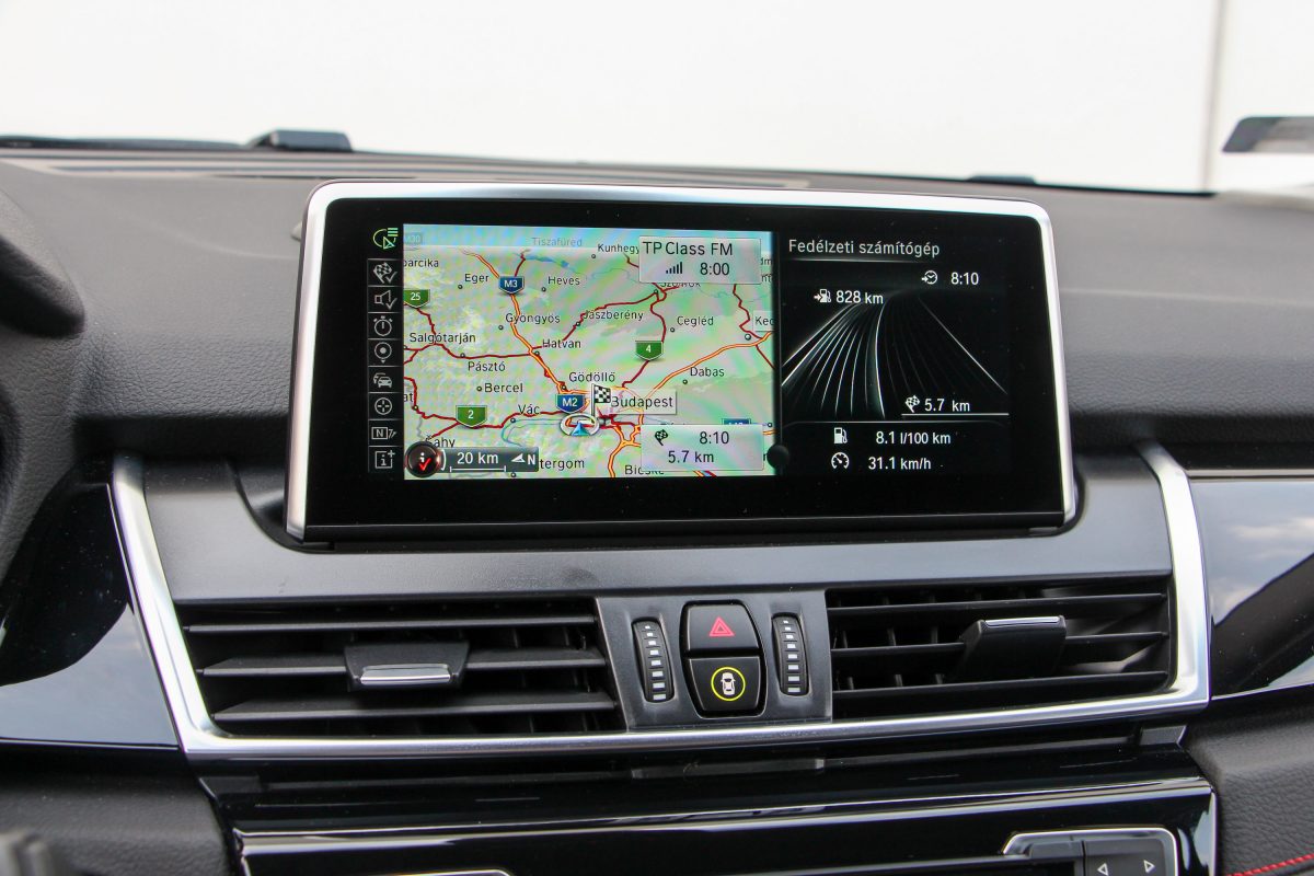 BMW 220
