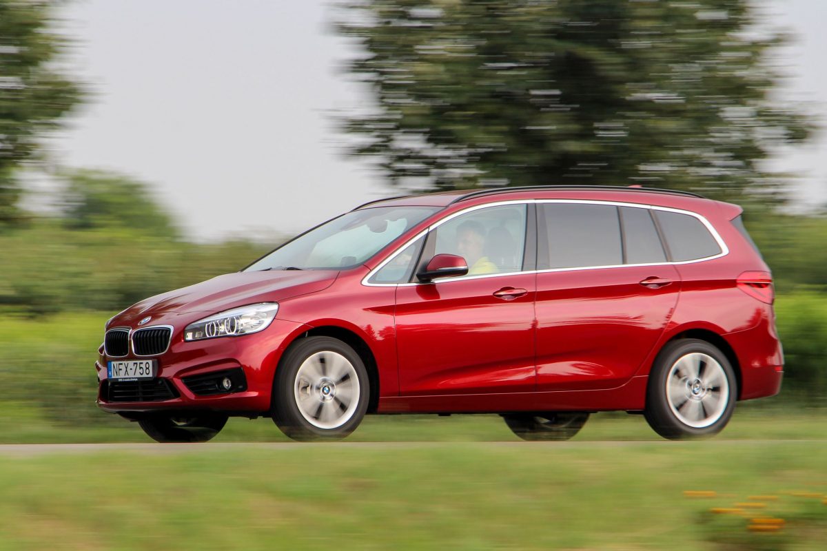 BMW 220