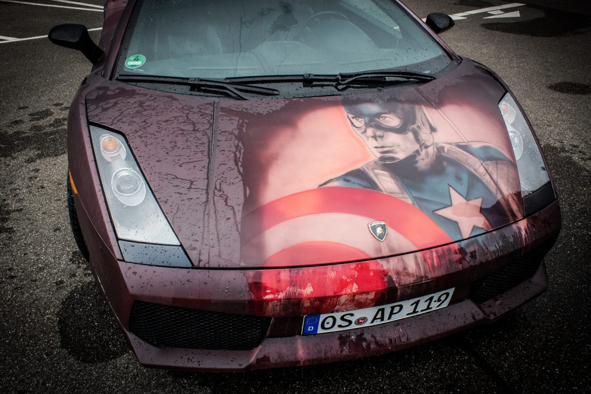 LAMBORGHINI