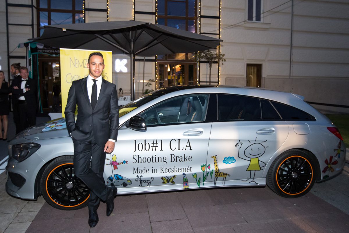 MERCEDES-BENZ CLA-OSZTÁLY