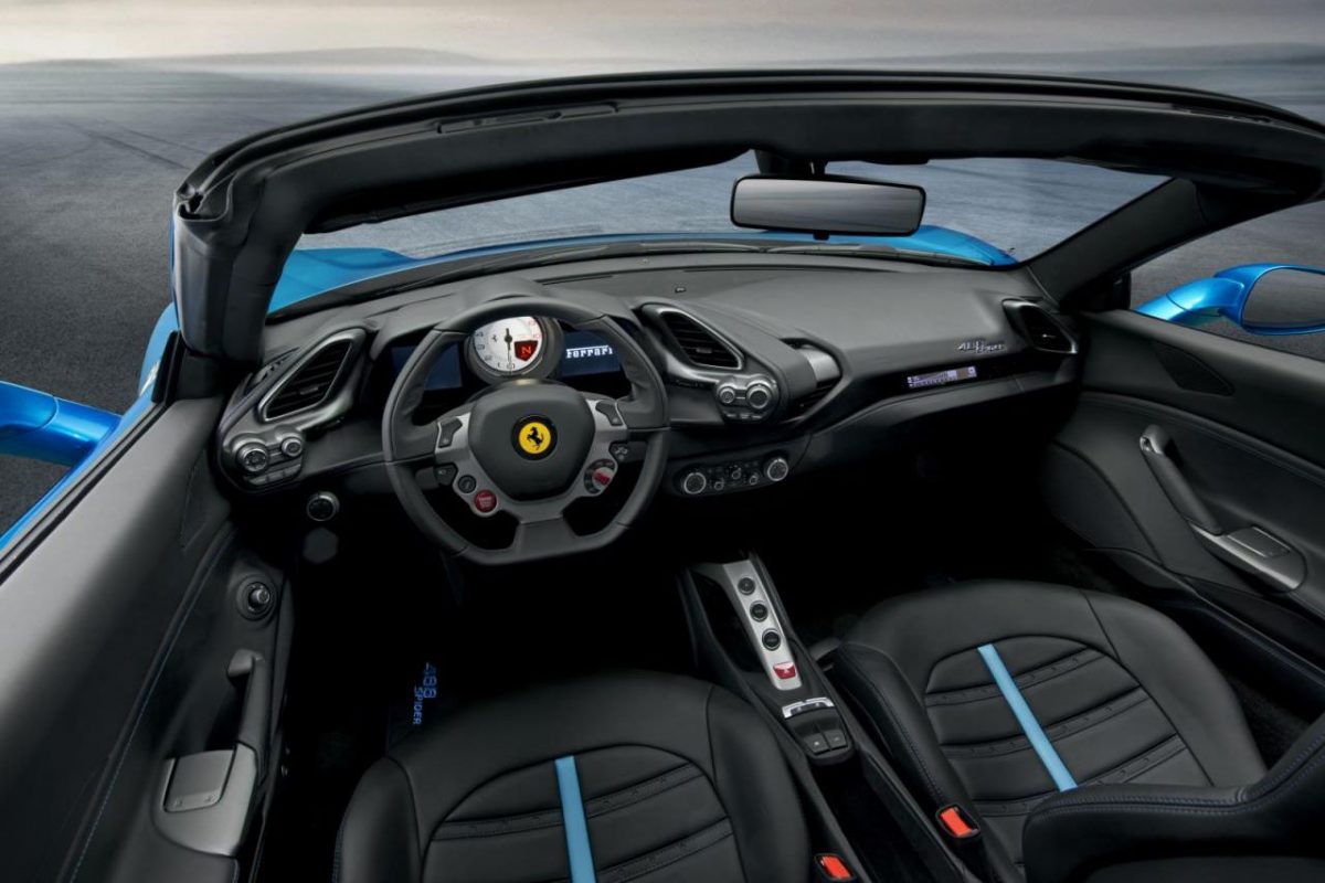 FERRARI 400