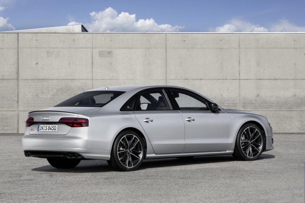 AUDI