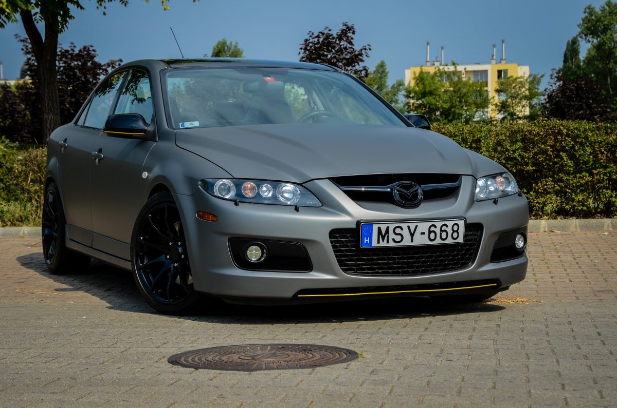 MAZDA 6