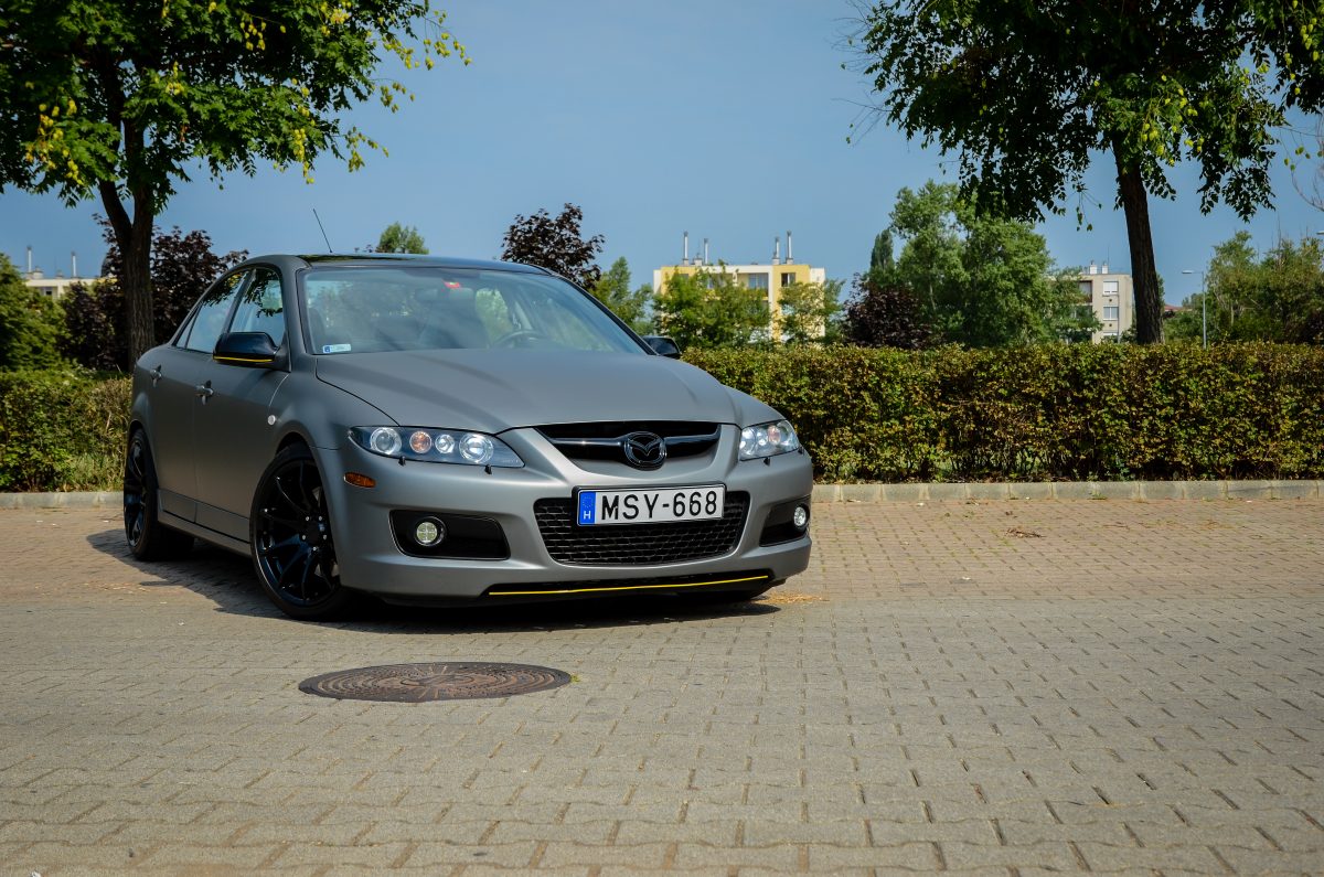 MAZDA 6
