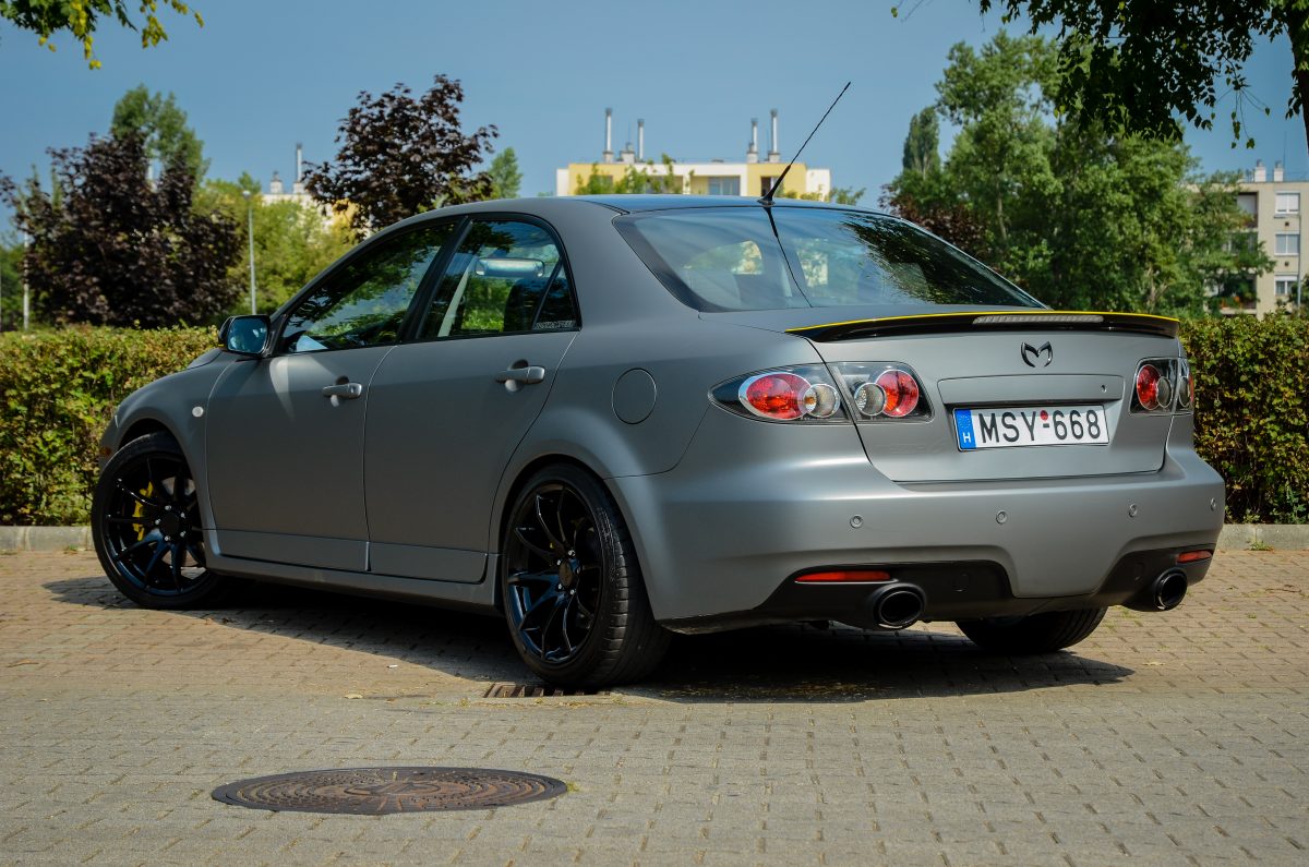 MAZDA 6