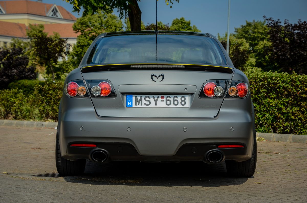MAZDA 6