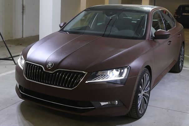 SKODA SUPERB