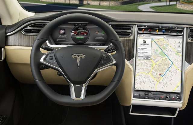 Húsvéti tojás a Tesla Model S-ben