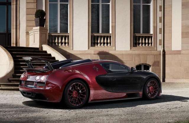 Dicső lezárás - ez a legutolsó Bugatti Veyron