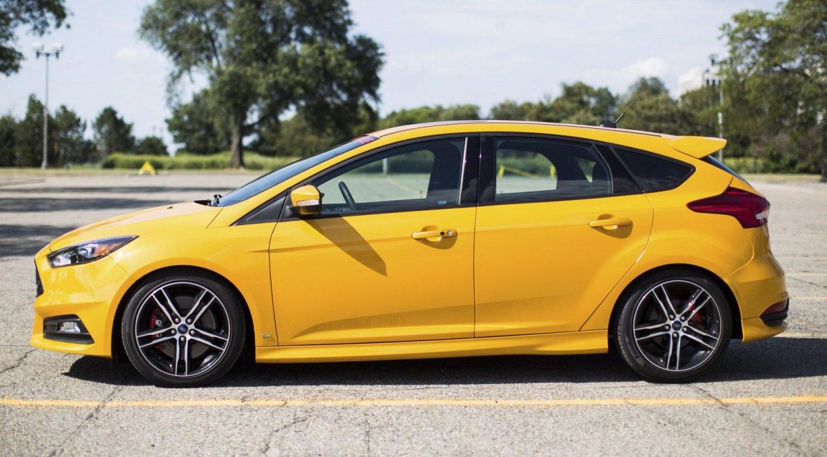 FORD FOCUS